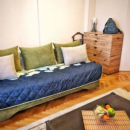 K4 Apartment *